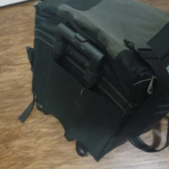 Whataburger roller ice chest - Picture 3 of 7